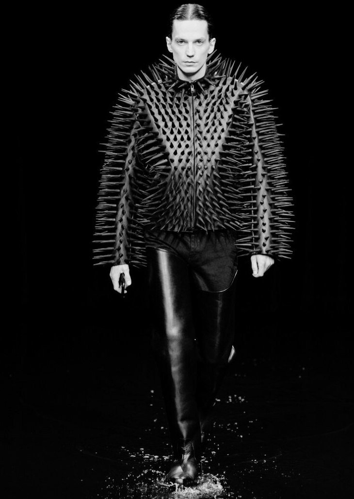 заказать balenciaga